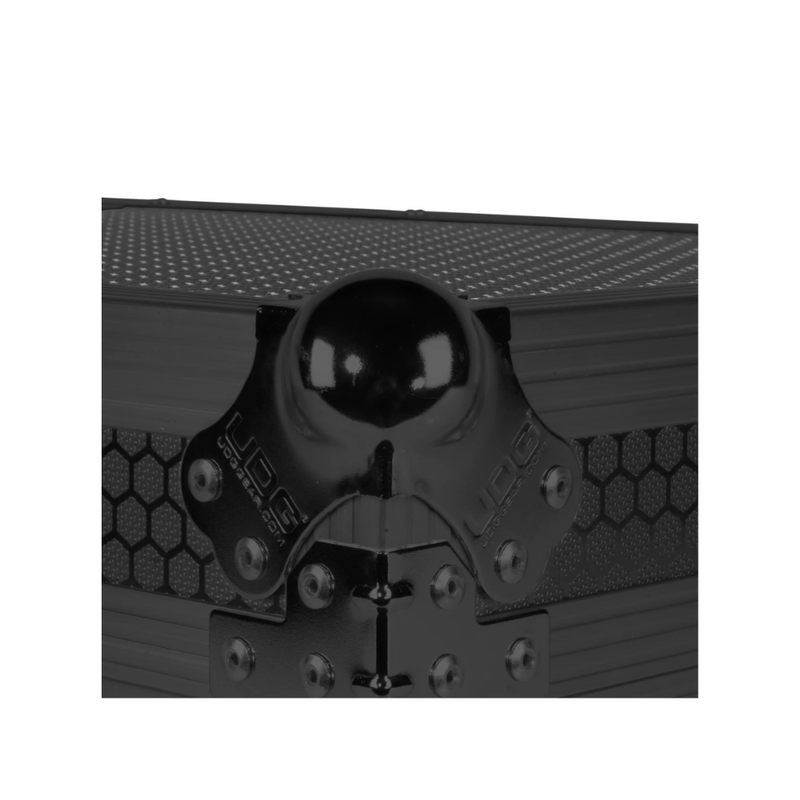 UDG Ultimate Flight Case Multi Format MK3 Plus, XXL, Black (Laptop Shelf) - Image 2