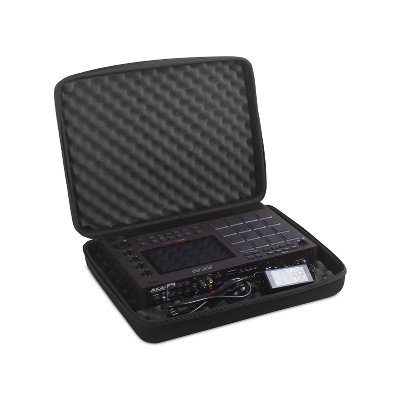 UDG Creator Controller Hardcase, M, Black - Image 3