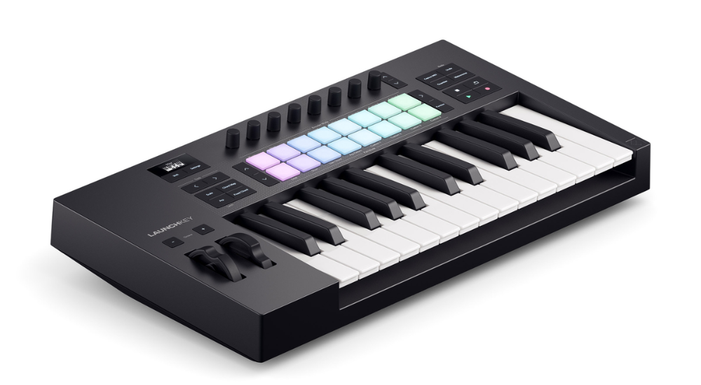 DJ LAB | Novation Launchkey 61 MK4 MIDI Keyboard