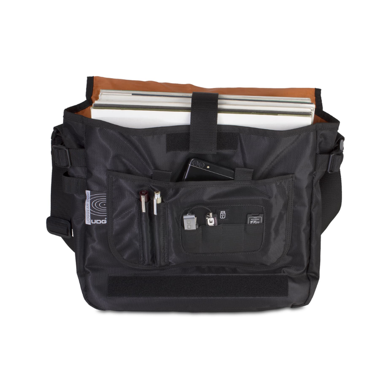 UDG Ultimate CourierBag, Black/Orange Inside - Image 3