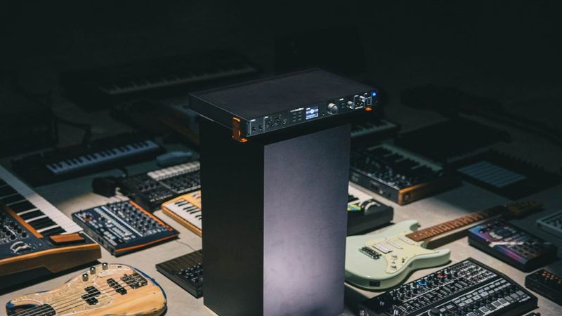 Immersive Monitoring & Standalone Operation