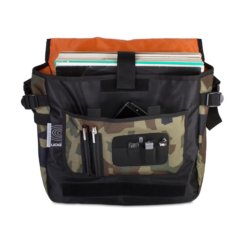 UDG Ultimate CourierBag, Black Camo/Orange inside - Image 3