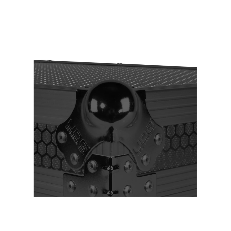 UDG Ultimate Flight Case Pioneer OPUS QUAD, (Laptop Shelf + Wheels), Black - Image 2