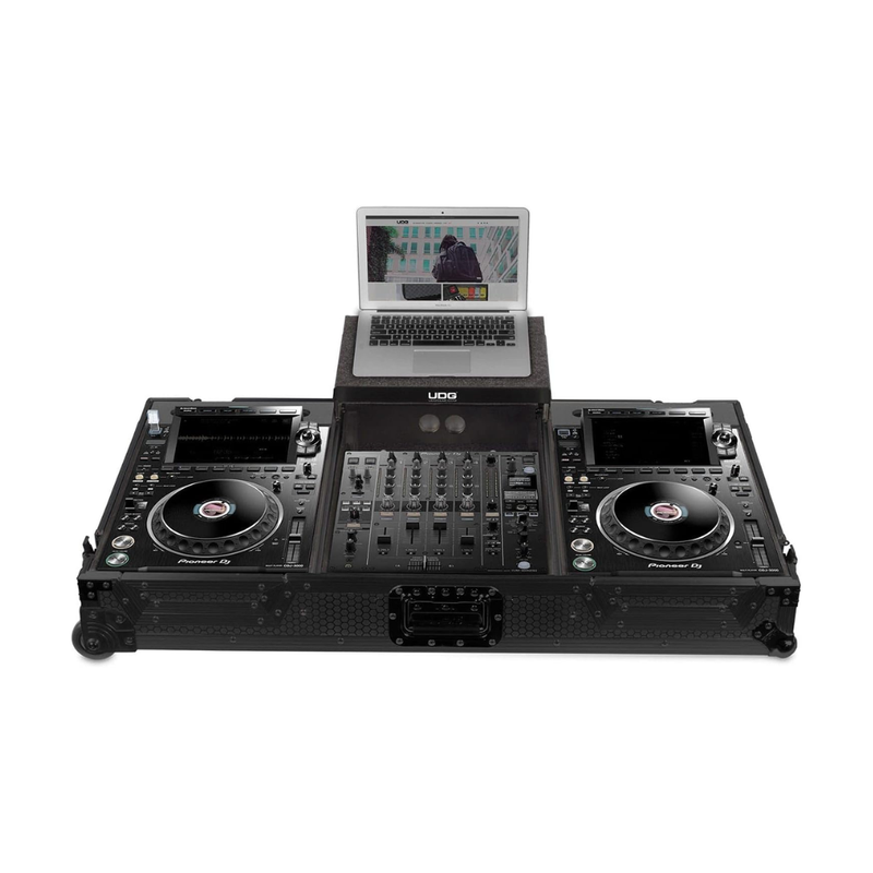 UDG Ultimate Flight Case Pioneer CDJ-3000 / 900NXS2 Plus (Laptop Shelf + Wheels), Black - Image 4